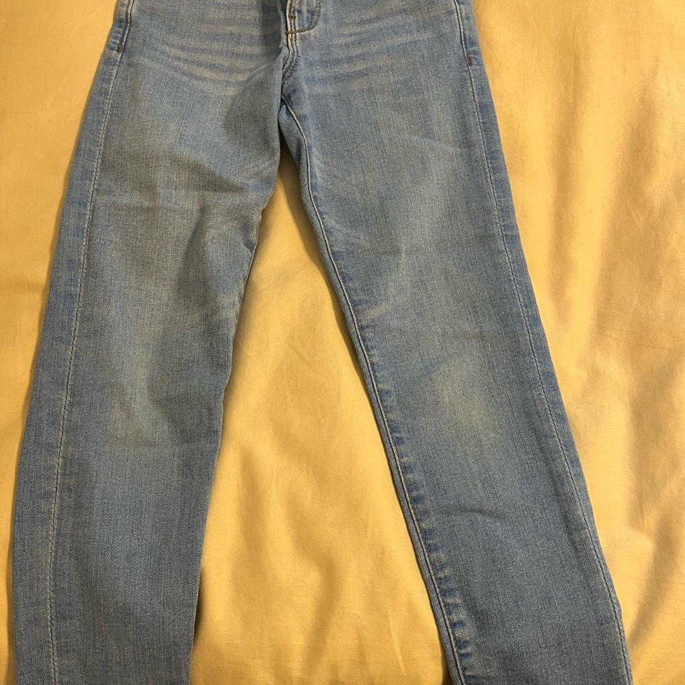 Zara Girls Size 7 Blue Straight Leg Jeans with Classic Style